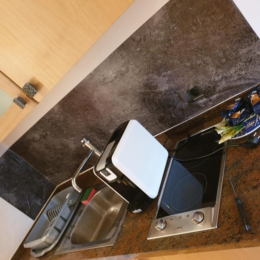 Smartnook Rooms And Apartment Esterno foto