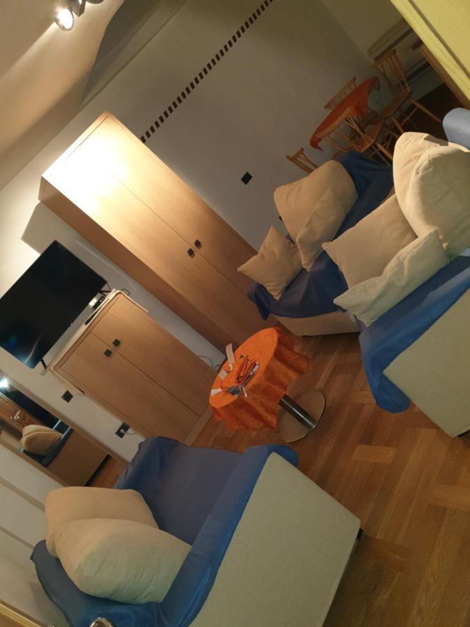 Smartnook Rooms And Apartment Esterno foto